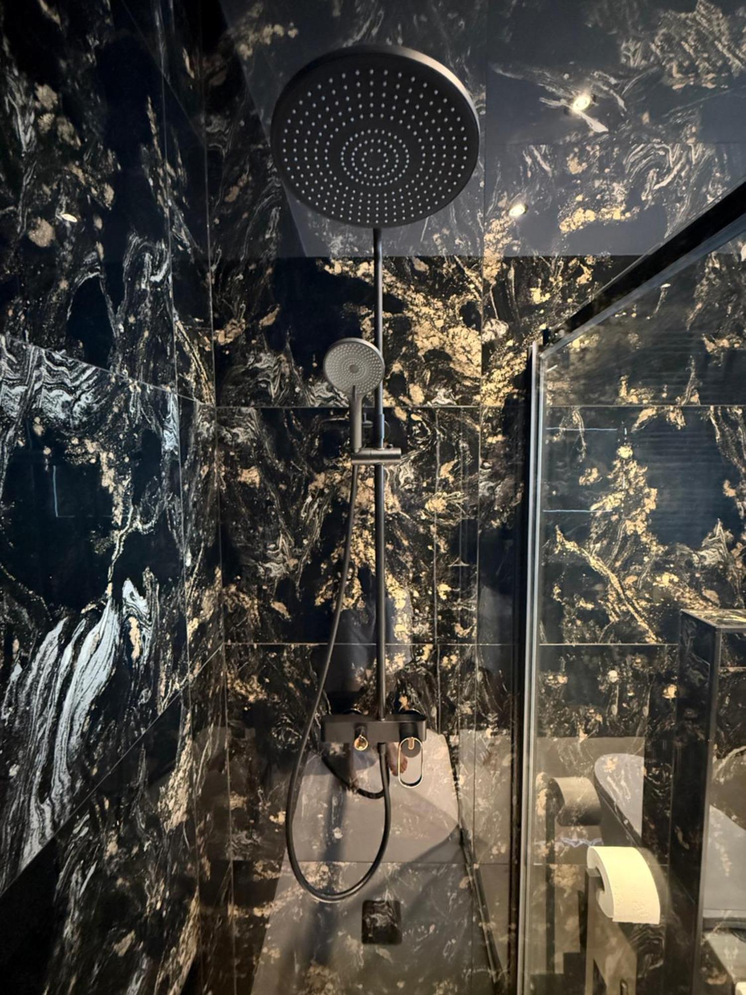 Apartment Batinica シベニク エクステリア 写真