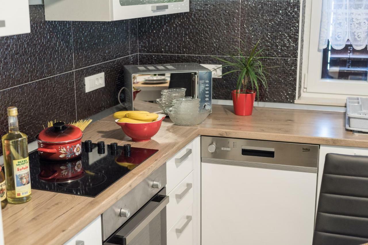 Apartment Batinica シベニク エクステリア 写真