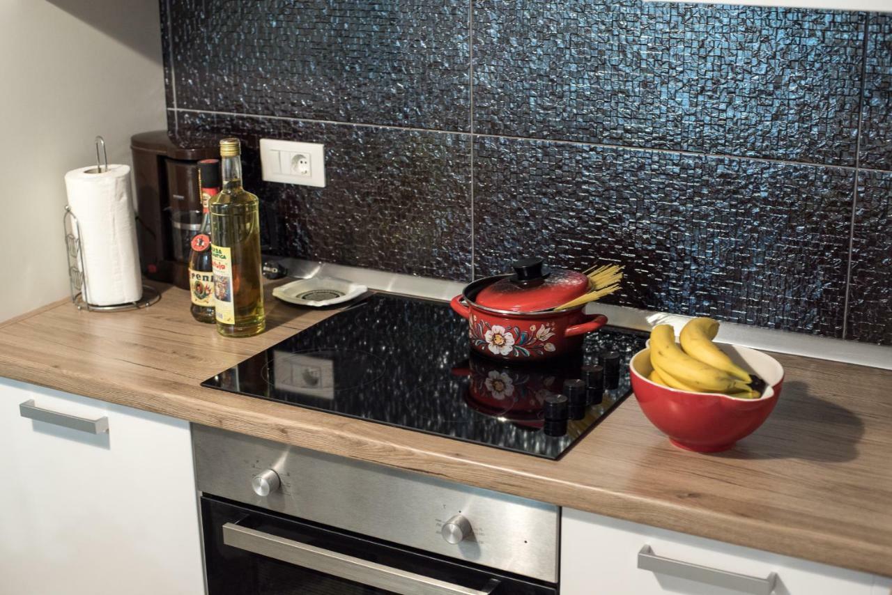 Apartment Batinica シベニク エクステリア 写真