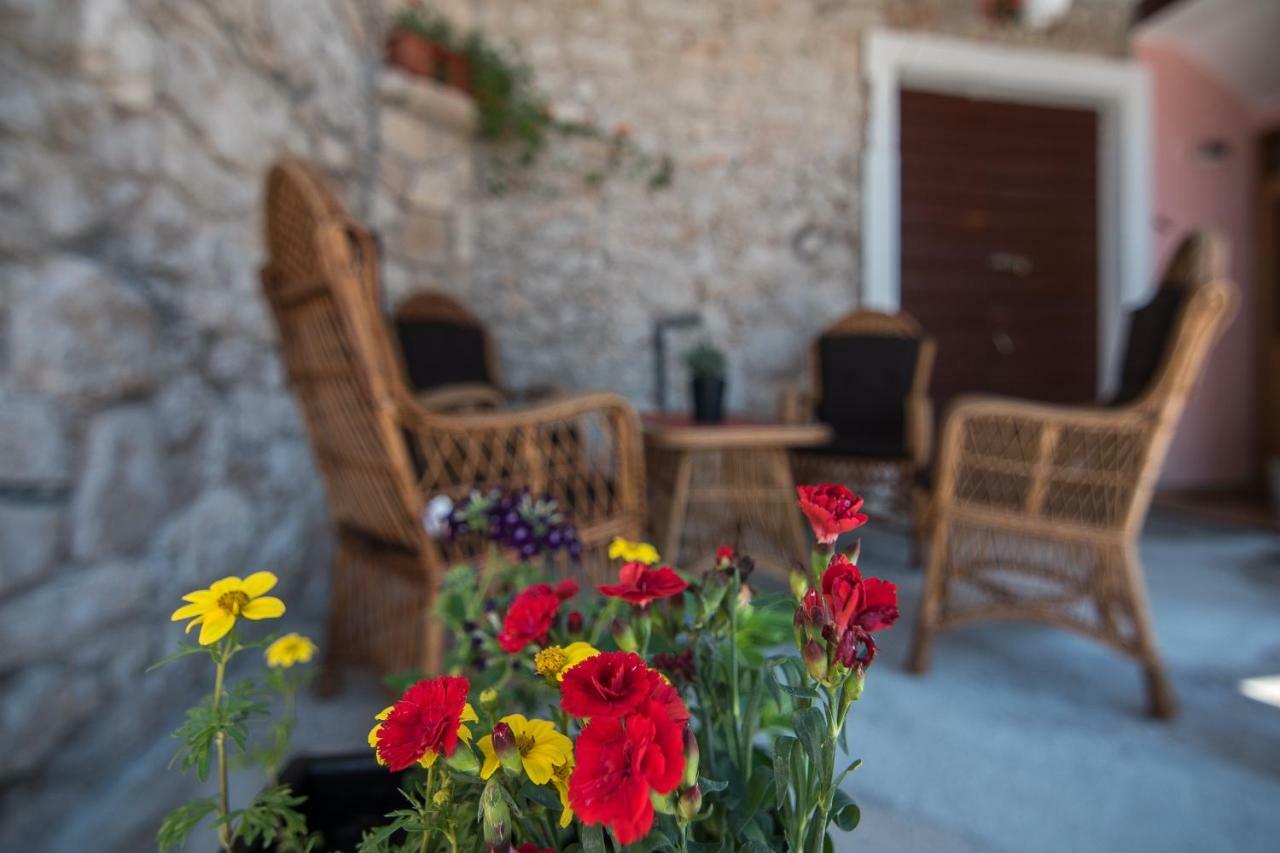 Apartment Batinica シベニク エクステリア 写真